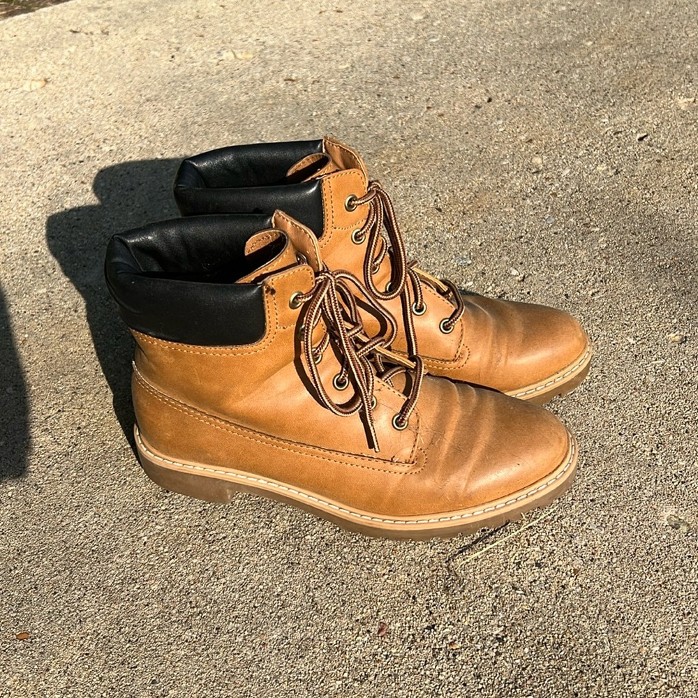 Knock off Timberlands